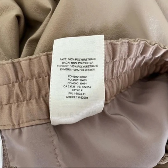 New - Aritzia Babaton Faux Leather Jogger Pant in Iced Latte Size M - Picture 10 of 14